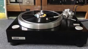 Mâm than Yamaha GT 1000