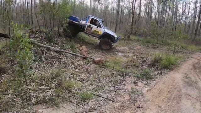 ARB airlockers Comp truck Maxxis Rockcrawling Toyota Hilux 4x4 hillclimb LN106 turbo diesel offroad смотреть онлайн