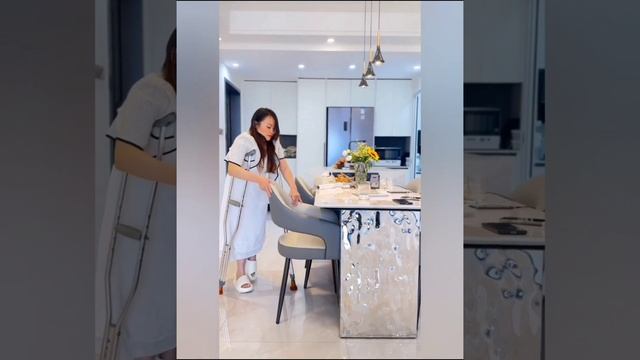 Polio Women Life Short Leg Walking With Crutches #crutches #disabled