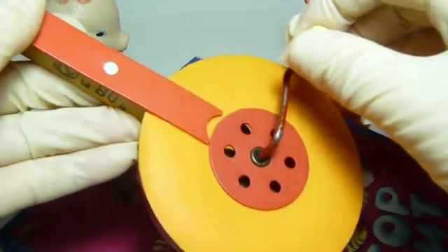 Антикварные Мишка, Поросёнок, Балалайка-шарманка. Игрушки СССР. смотреть онлайн