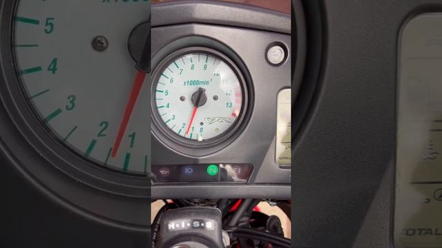 VFR800 своими руками индикатор бортового напряжения смотреть онлайн
