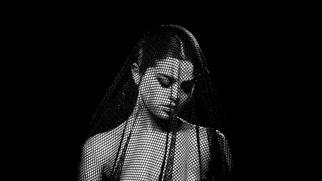 Selena Gomez - Feel Me (Studio Version) смотреть онлайн