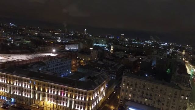 Краш Phantom 3 возле болотной площади смотреть онлайн