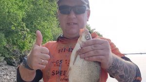 На лодке, с фидером, за лещом!