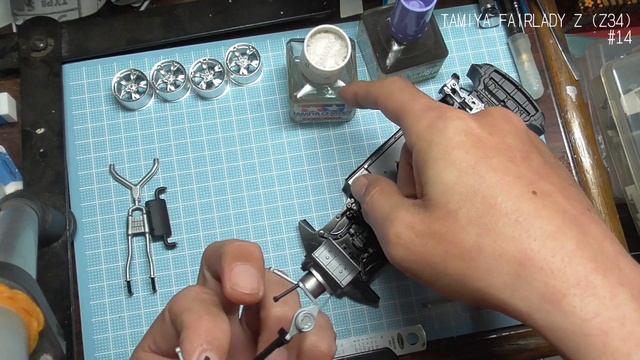 FAIRLADY Z (Z34) TAMIYA #14【車のプラモデル】 смотреть онлайн