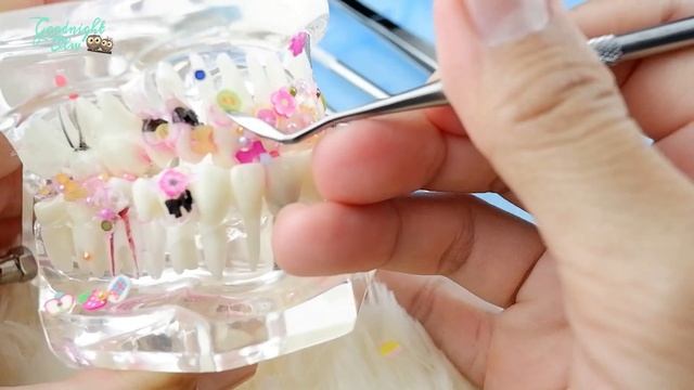 ASMR Tooth pick, Peeling Face skin Nice Sound For Enjoy & Relaxing [No Talking] смотреть онлайн