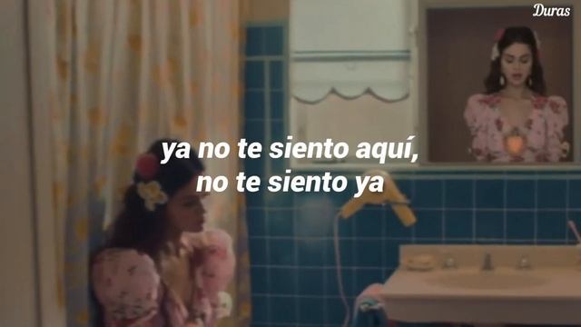 Selena Gomez - De Una Vez // Letra (Video Oficial) смотреть онлайн
