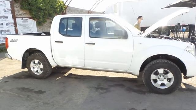LOTE 20 - NISSAN NAVARA D/CAB 4X4 смотреть онлайн