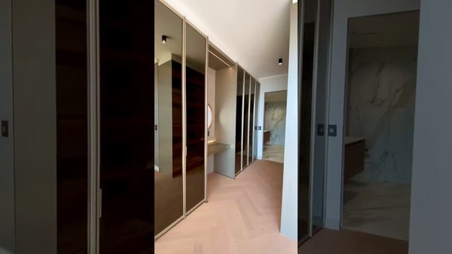 ELLIPSE WATERFALL смотреть онлайн