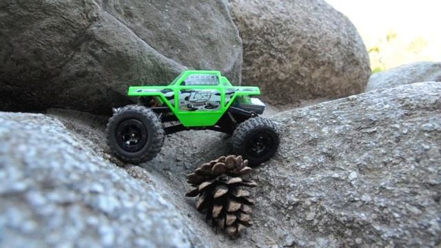 Losi Micro Rock Crawler: The Pinch смотреть онлайн