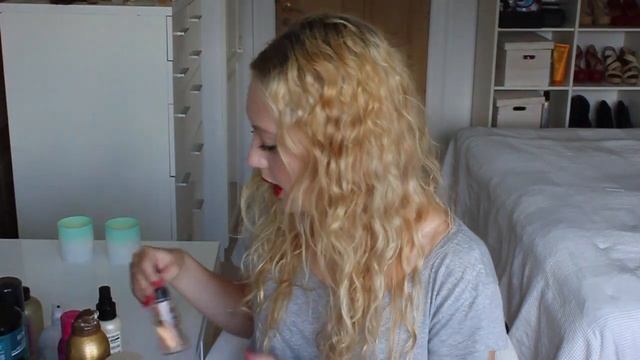 Min Hårplejerutine & Tips Til Krøller, Blond & Tørt Hår смотреть онлайн