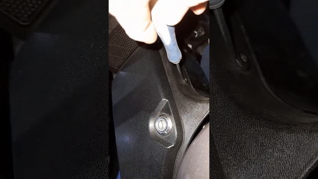 Honda ST1300 Inner Cowls Removal 1