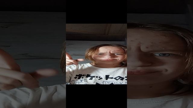 я вернулась, в видео я покажу свои карточки с кпоп и аниме