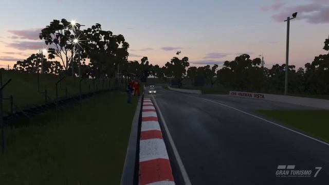 GT7 | Skyline R32 in Mount Panorama смотреть онлайн
