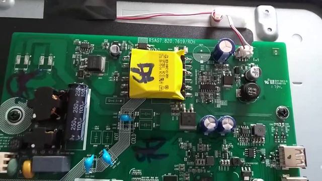 Tarjetas de HISENSE 32H5D смотреть онлайн