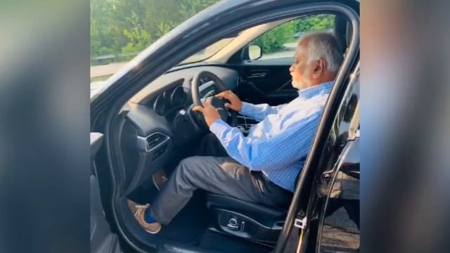 Day In my life with Jaguar F-Pace ( in pictures) 68 lakhs INR смотреть онлайн