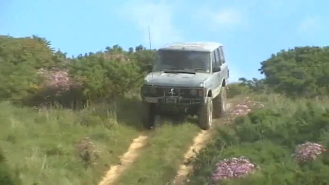 Land Rover Range Rover Hill Climb смотреть онлайн