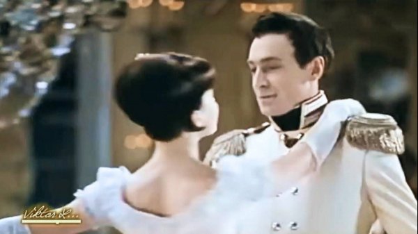 Первый бал Наташи Ростовой