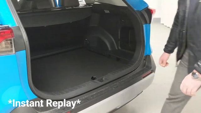 Take a Tour of the 2019 Rav4 with Sean Parent! смотреть онлайн