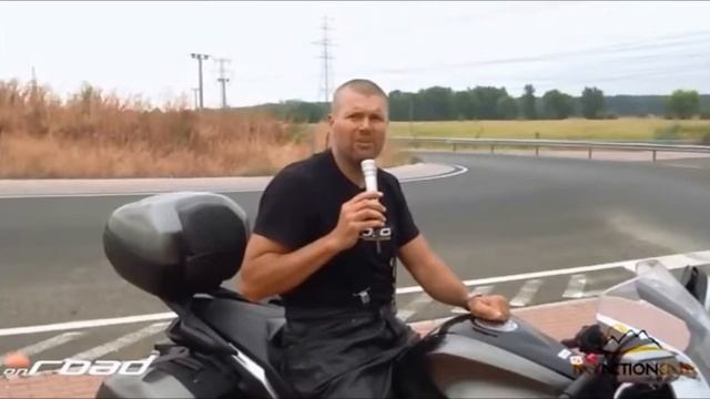 Yamaha FJR1300AS és Honda VFR1200FD összehasonlító Teszt