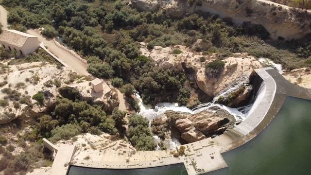 Flying The DJI Mini 2 at The Rio Vinalopo - Panta D'Elx and Cascada Pantano Alicante Spain. смотреть онлайн