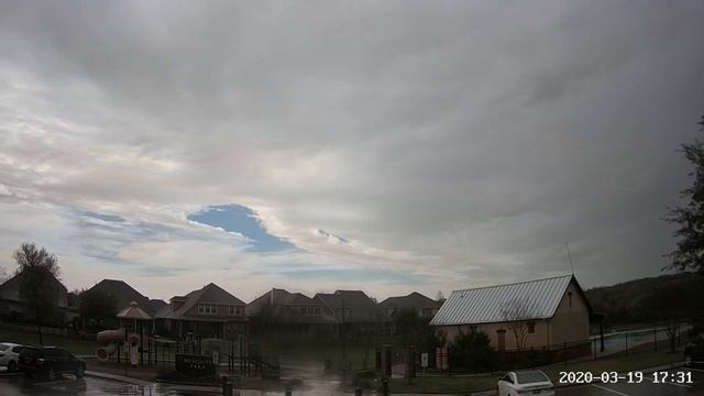 Line of storms rolls through Lantana, TX on March 19, 2020 смотреть онлайн