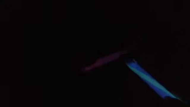 Glow Stick Party!!! смотреть онлайн