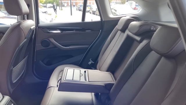 2016 BMW X1 2.0 18d xLine Auto sDrive смотреть онлайн
