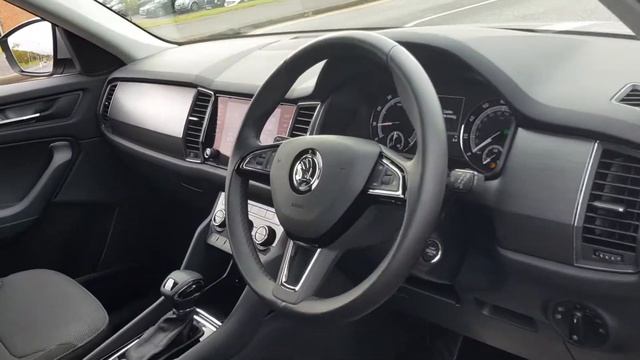 ŠKODA Karoq SUV GL69 CHC смотреть онлайн