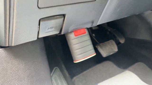 Toyota Auris 2014 OBD Port Location