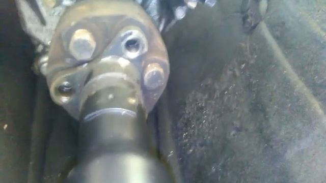 how to remove and replace a clutch on a 325i bmw E46. смотреть онлайн