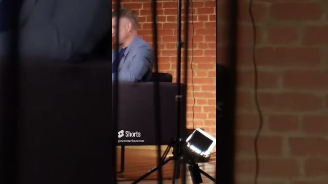 Роман Карманов в проекте Нестеренко центр Persona Grata смотреть онлайн