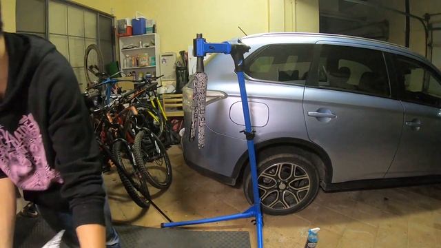 Bunnyhop Road Bike Vinyl Wrap смотреть онлайн