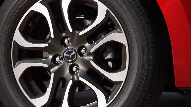 2015 Mazda 2 Exterior Design in Soul Red Metallic | AutoMotoTV смотреть онлайн