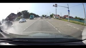 Станица Ивановская Красноармейский район Краснодарский край  По улицам станицы на машине