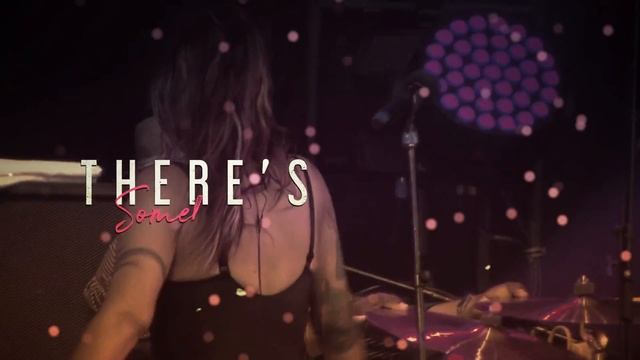 Beth Hart - Let's Get Together (Official Lyric Video) смотреть онлайн