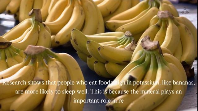 11 Foods That Will Help You Sleep At Night | Beat Insomnia With These Sleep Inducing Foods.