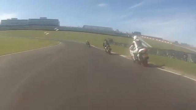 My first trackday! Brands hatch track day novice group 22/05/2017 смотреть онлайн