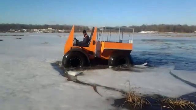 выход с воды на лед смотреть онлайн