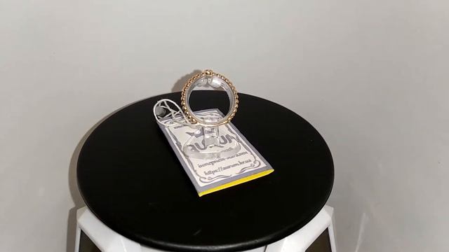 Золотое кольцо с одним фианитом смотреть онлайн
