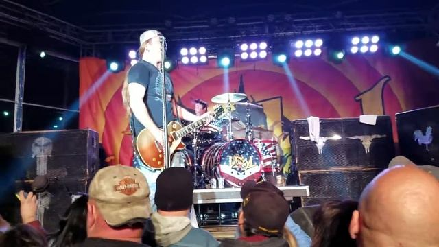 JACKYL at Gas Monkey Bar and Grill смотреть онлайн