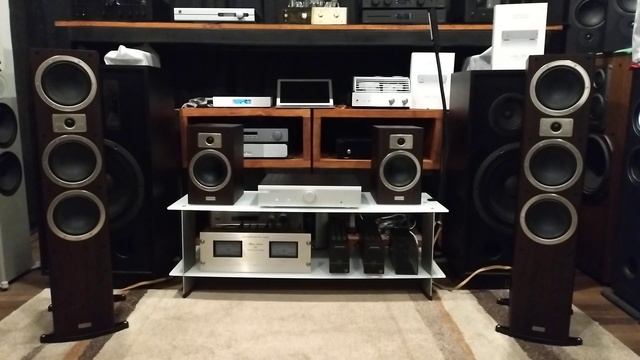 COLUMNAS MAGNAT TEMPUS 77, AMPLIFICADOR MUSICAL FIDELITY M2si,     WWW.AUDIOVINTAGEMJ.CL