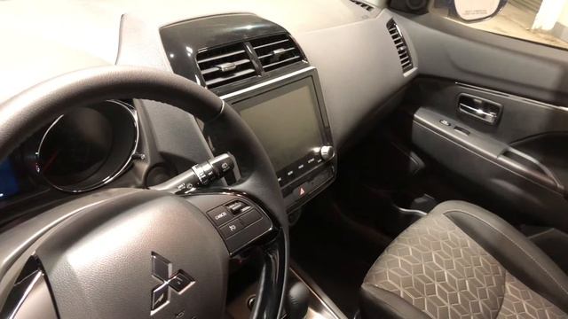 2021 Mitsubishi RVR SE AWC for Henry! смотреть онлайн