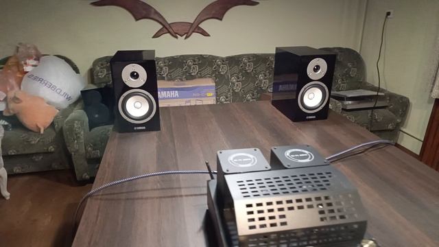 Акустическая система Yamaxa NS-BP301 Piano Black смотреть онлайн