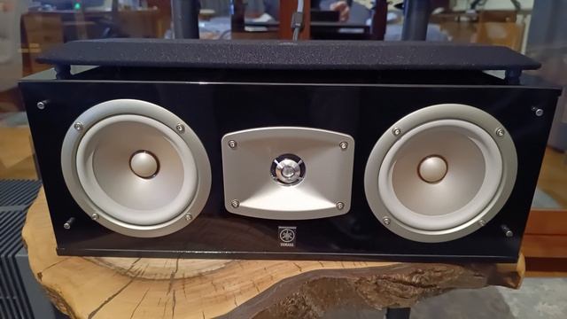 Акустика центрального канала Yamaha NS-C444 смотреть онлайн