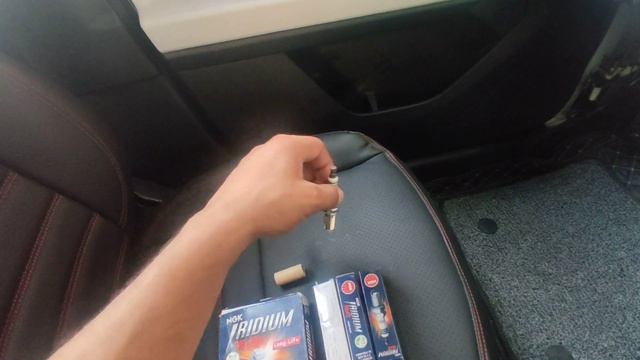 NGK Iridium Spark Plug Review смотреть онлайн