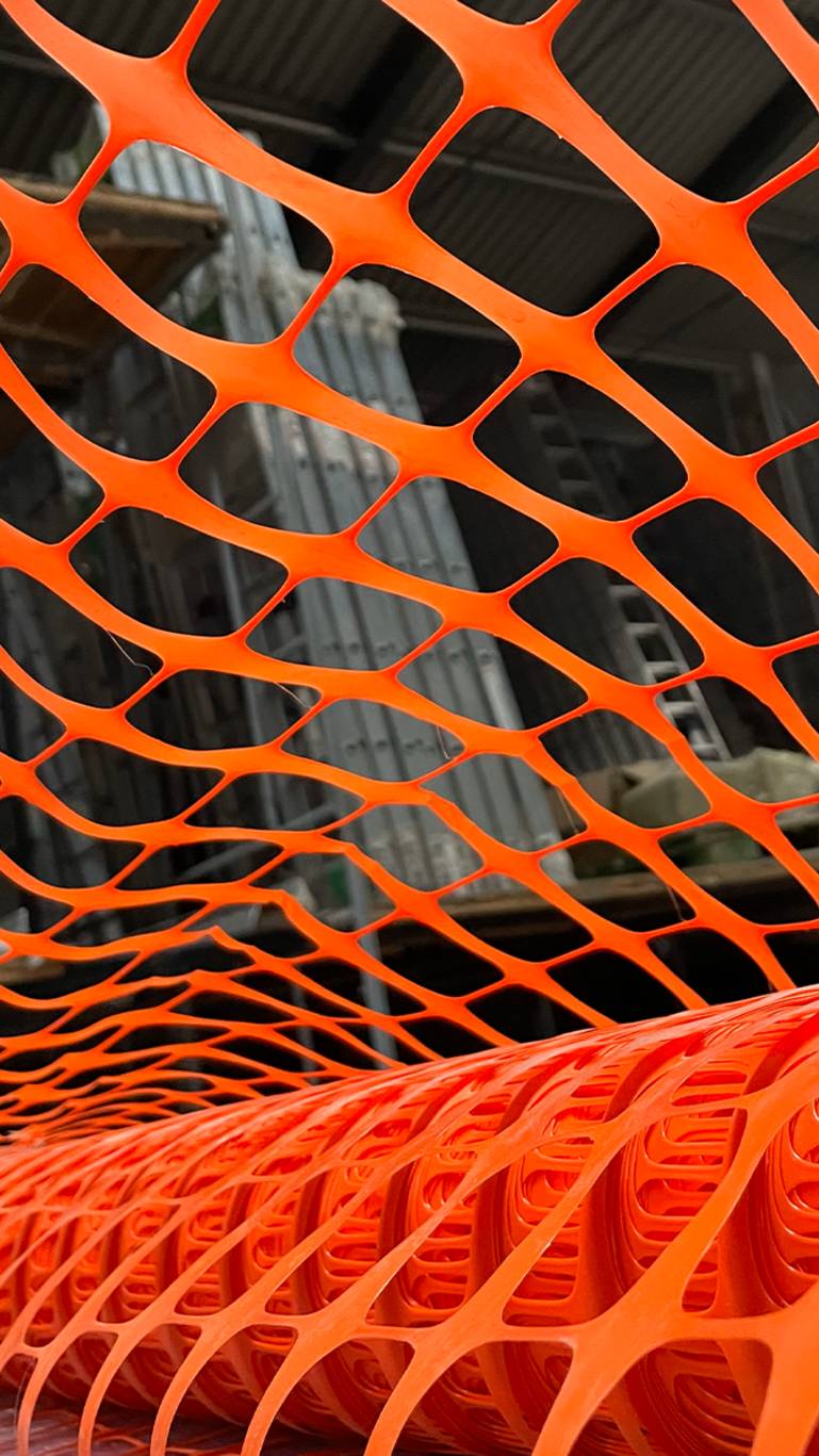 ЗАЧЕМ НУЖНА СЕТКА АВАРИЙНОГО ОГРАЖДЕНИЯ смотреть онлайн