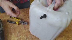 АВТОМОЙКА из КАНИСТРЫ. Собираем быстро, а моем как то так..mp4