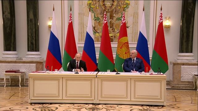 Путин и Лукашенко выступили с заявлениями для средств массовой информации. смотреть онлайн