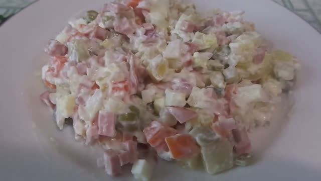Зимний Новогодний Салат Оливье. Быстро и Очень Вкусно. смотреть онлайн